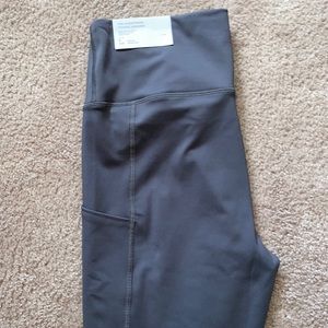 American Eagle The Everything Pocket Legging